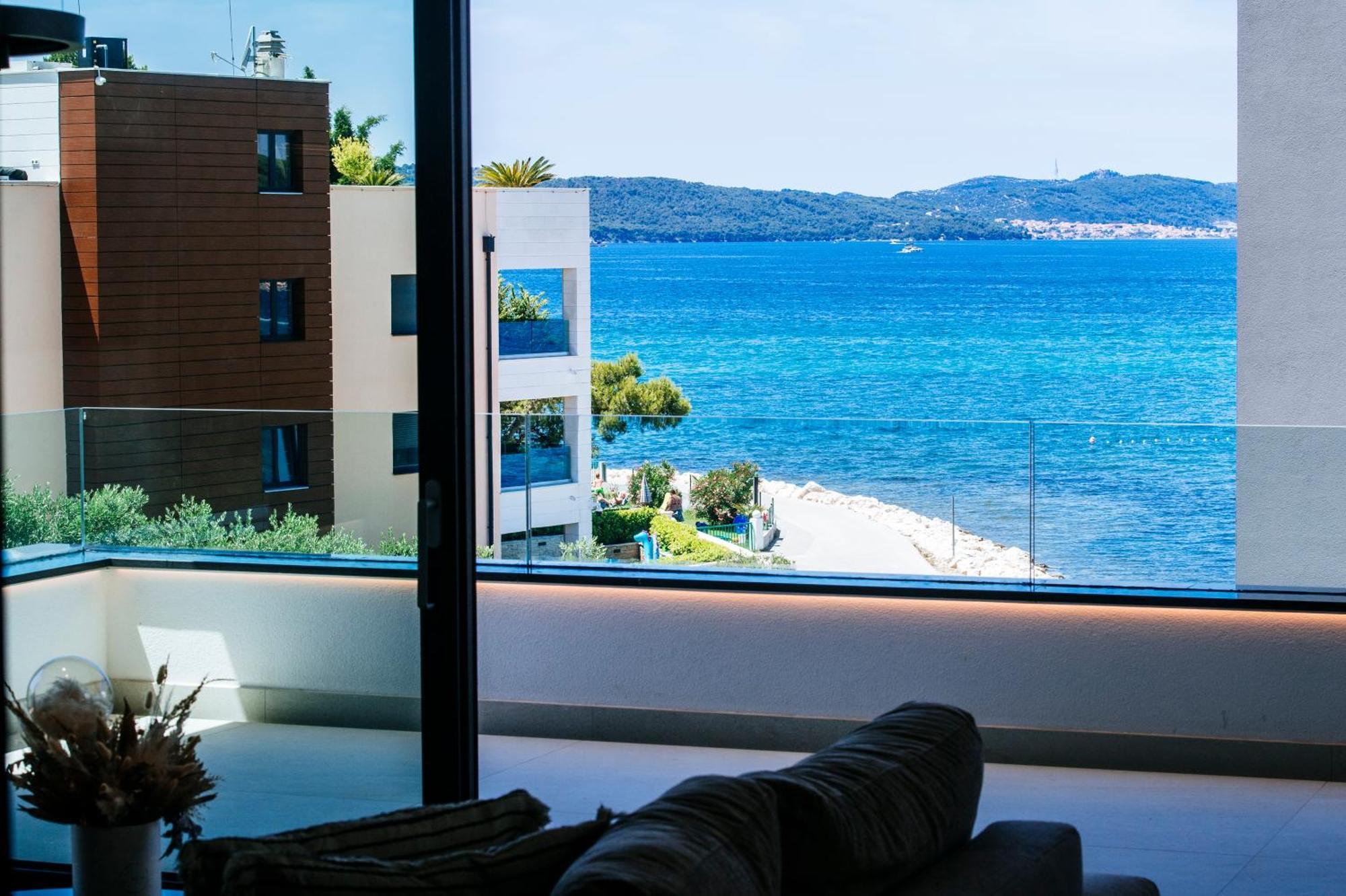 Crystal Holiday Residence II Sukošan 外观 照片