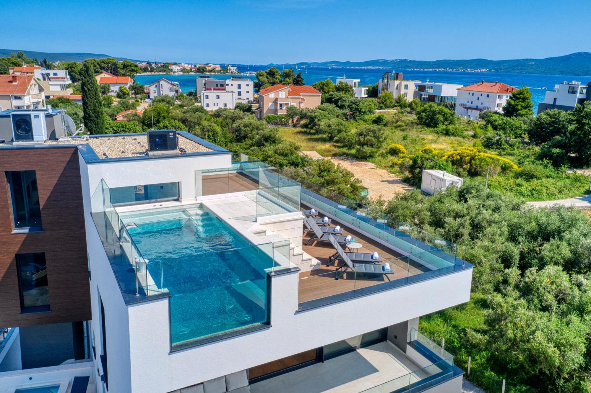 Crystal Holiday Residence II Sukošan 外观 照片