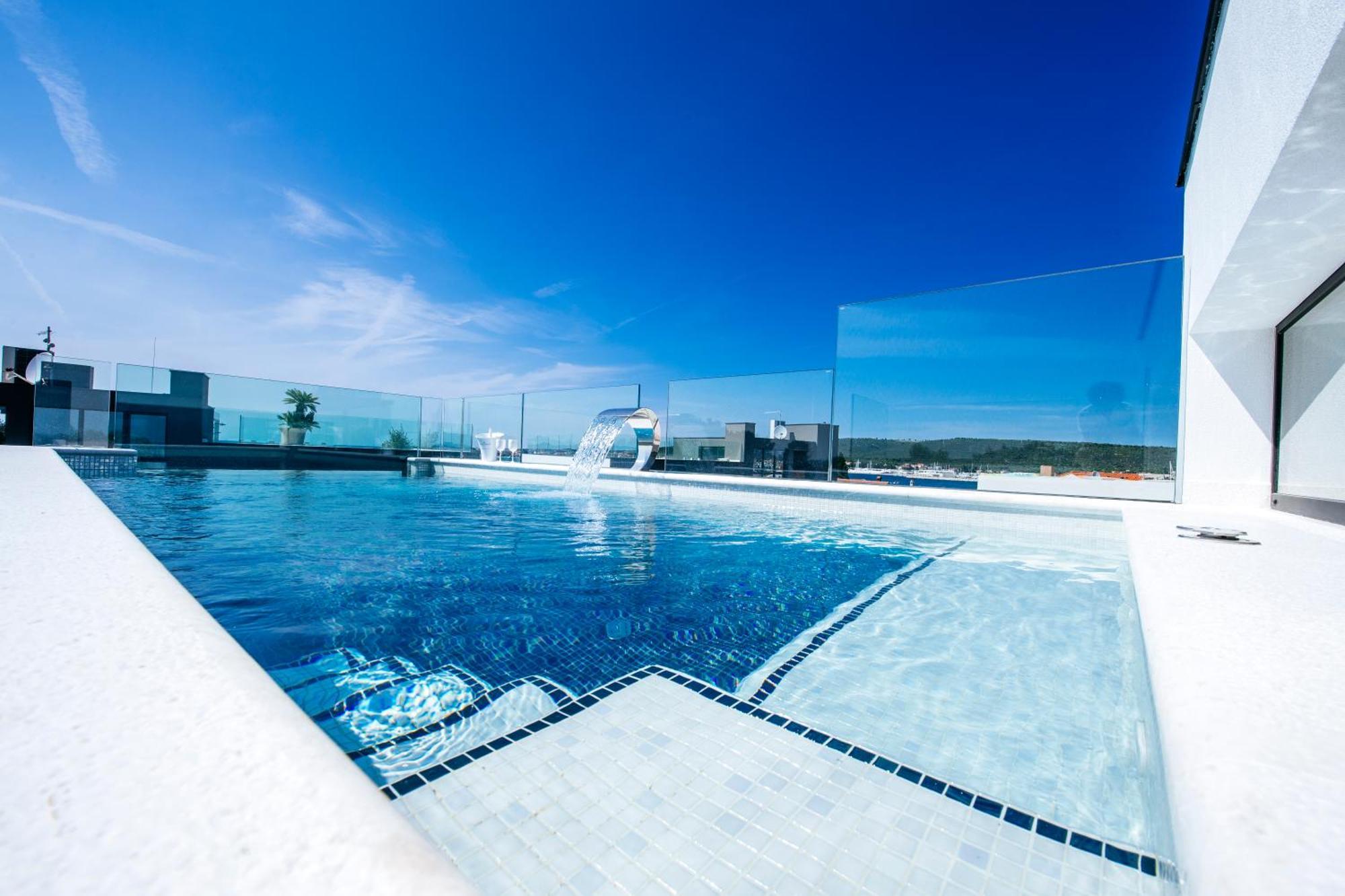 Crystal Holiday Residence II Sukošan 外观 照片