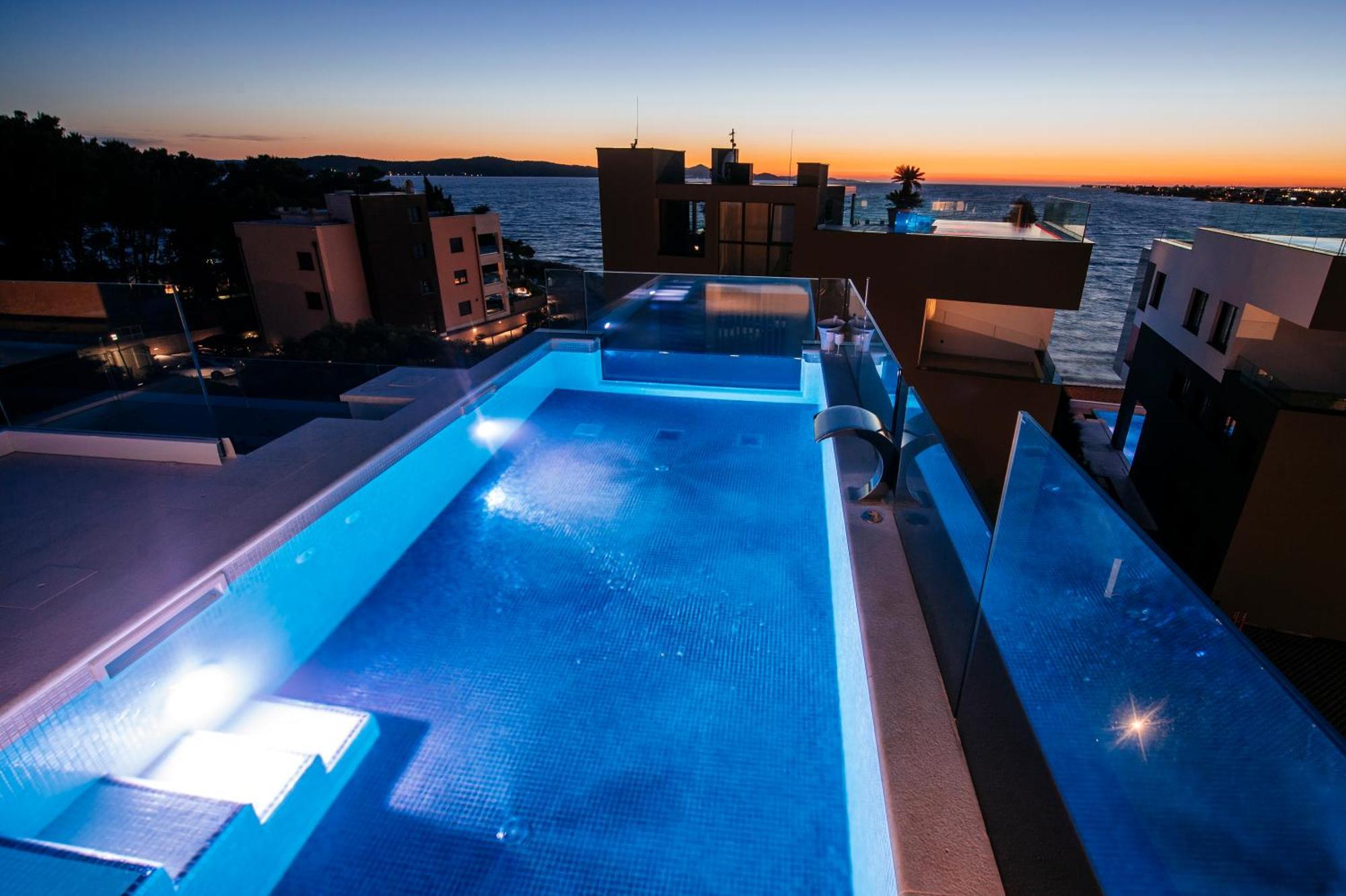 Crystal Holiday Residence II Sukošan 外观 照片